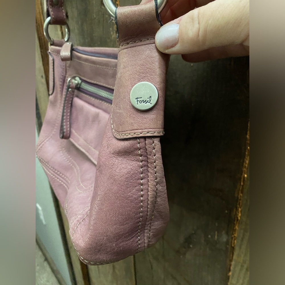 Fossil Vintage Purple Leather Shoulder Bag Handbag Women Purse - Picture 4 of 16